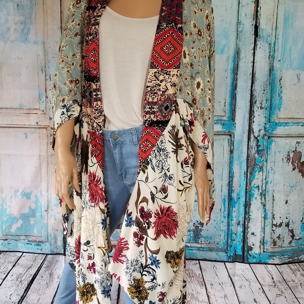 Brand New Umgee Kimono